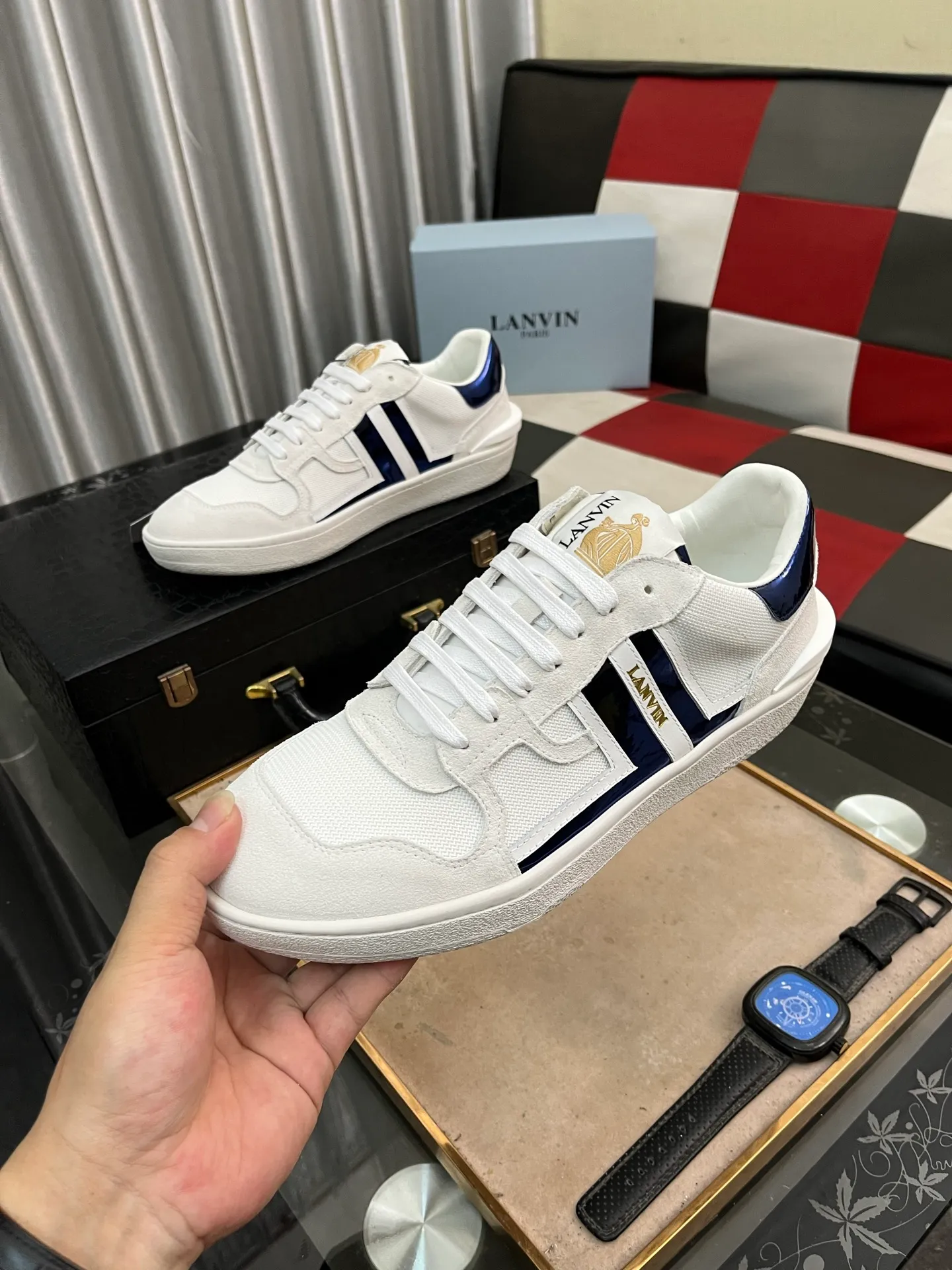 Men's men's shoes 💰540⌚️⌚️❗️Lanvin# Lanvin spring and summer series new colors latest lace up fashion casual forrest shoes running shoes ~ bumpr high quality couple series‼ ️ The latest trendy products of the season 🌈Many bloggers have started buying original models and custom-made them. The uppers are made of nubuck leather. They are very versatile, fashionable and casual, and are comfortable on the feet. Recommended for personal use! The original molded rubber backing with clear logo is wear-resistant. Standard code for couples: female code 35~40, male code 38-45